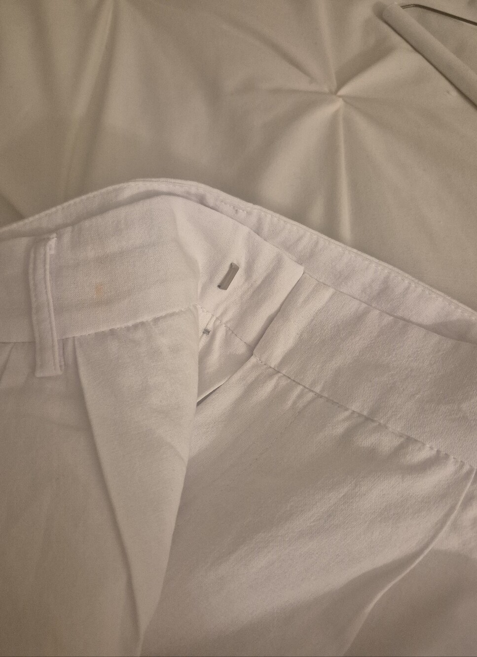 Commense | White Wide-Leg Linen Set - Picture 5 of 6